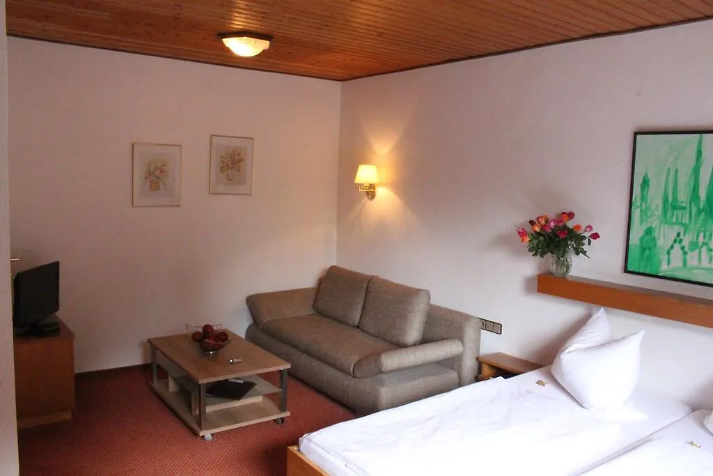 Haus Am Wald Hotel Eltmann Guest house